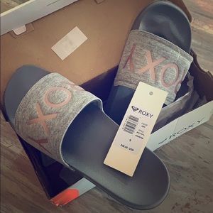 Roxy Slide-Ons